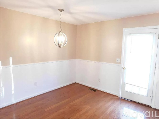 Source URL: https://prod-avail.s3.amazonaws.com/public_images/41506744/listing/05.05ad01ca3a2a214c8aca75fd97061ab3-uncropped_scaled_within_1536_1152.jpg