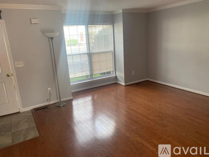 Source URL: https://prod-avail.s3.amazonaws.com/public_images/41506756/listing/24.87ff0ace3bfcdc944d784b360f5c28d5-uncropped_scaled_within_1536_1152-ezgif.com-webp-to-jpg-converter.jpg