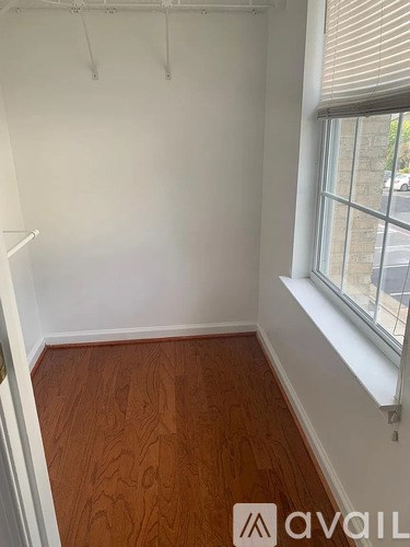 Source URL: https://prod-avail.s3.amazonaws.com/public_images/41506752/listing/21.20f8f88276e00b28f772637558ca977d-uncropped_scaled_within_1536_1152.jpg