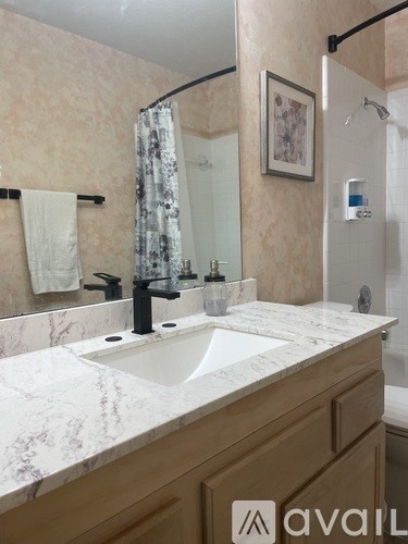 Source URL: https://prod-avail.s3.amazonaws.com/public_images/41506499/listing/v-2.jpeg