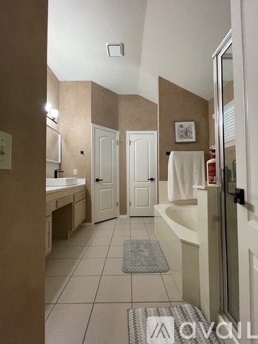 Source URL: https://prod-avail.s3.amazonaws.com/public_images/41506500/listing/n-1.jpeg