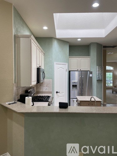 Source URL: https://prod-avail.s3.amazonaws.com/public_images/41506475/listing/k1-1.jpeg