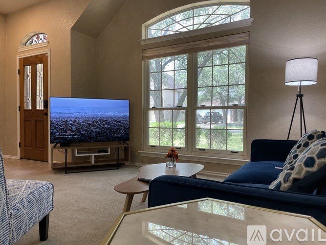 Source URL: https://prod-avail.s3.amazonaws.com/public_images/41506472/listing/a-1.jpeg