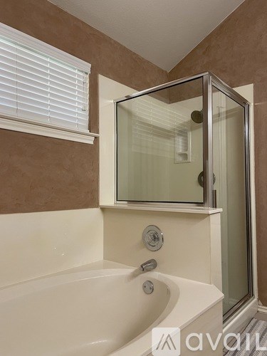 Source URL: https://prod-avail.s3.amazonaws.com/public_images/41506493/listing/n-5.jpeg