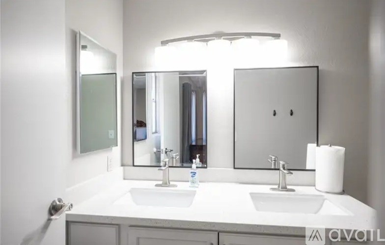 Source URL: https://prod-avail.s3.amazonaws.com/public_images/41506412/listing/Screenshot_20251022_201924_Samsung_Internet.jpg