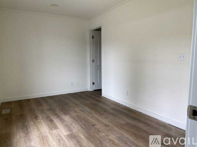 Source URL: https://prod-avail.s3.amazonaws.com/public_images/41508059/listing/PHOTO-2024-03-22-16-27-58.jpg