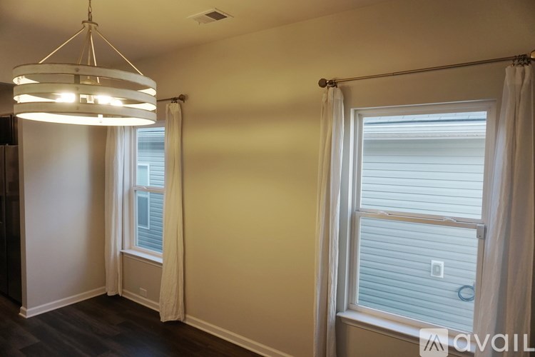 Source URL: https://prod-avail.s3.amazonaws.com/public_images/41505662/listing/DSC08473.JPG