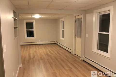 Source URL: https://prod-avail.s3.amazonaws.com/public_images/41505570/listing/IMG_4035.JPG