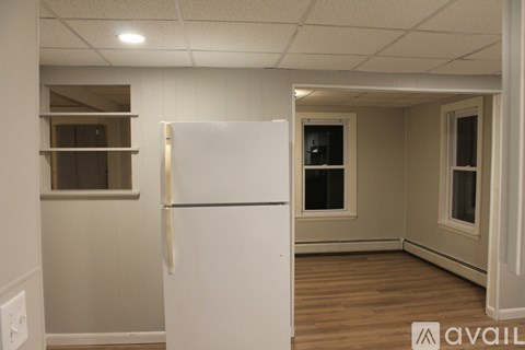 Source URL: https://prod-avail.s3.amazonaws.com/public_images/41505574/listing/IMG_4048.JPG