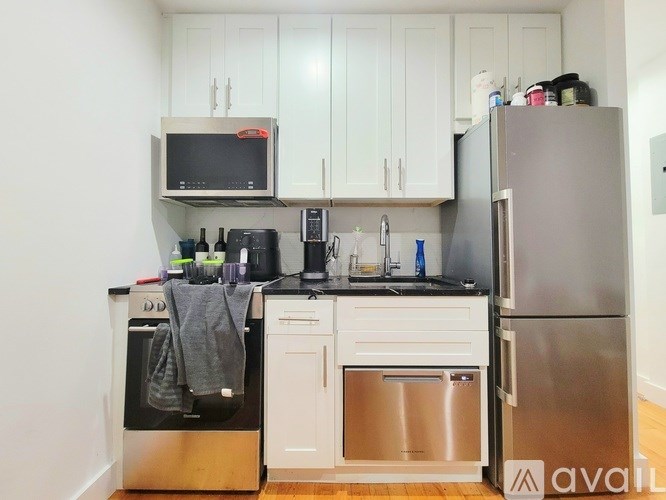 Source URL: https://prod-avail.s3.amazonaws.com/public_images/41505376/listing/20251017_133325.jpg