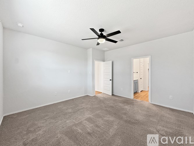 Source URL: https://prod-avail.s3.amazonaws.com/public_images/41507493/listing/17.jpg