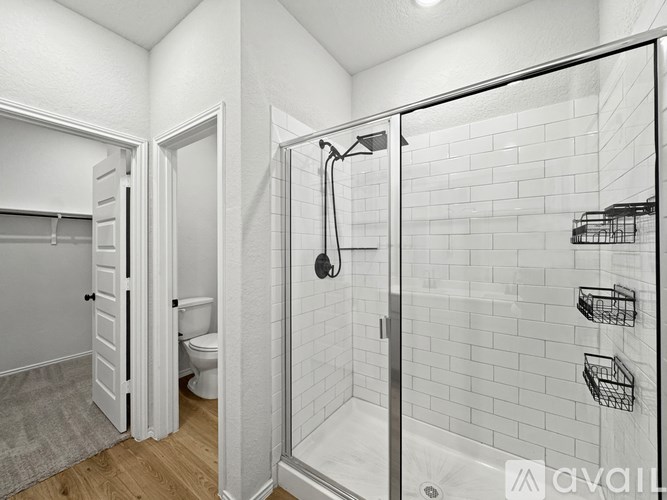 Source URL: https://prod-avail.s3.amazonaws.com/public_images/41507503/listing/19.jpg