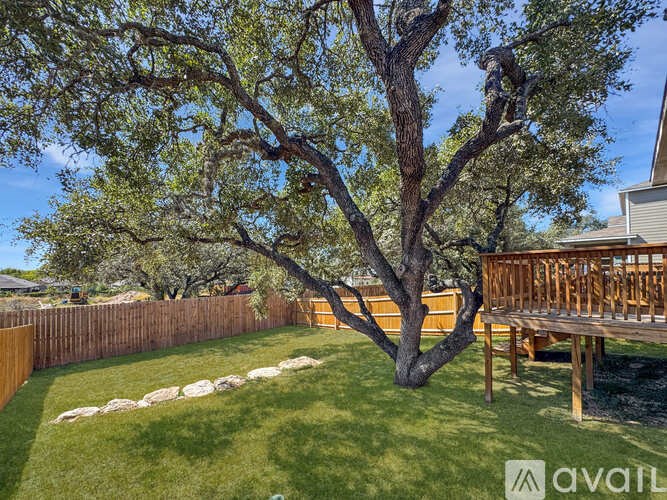 Source URL: https://prod-avail.s3.amazonaws.com/public_images/41507584/listing/33.jpg