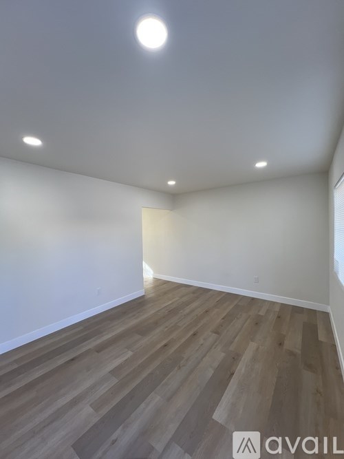 Source URL: https://prod-avail.s3.amazonaws.com/public_images/41513110/listing/DJI_20251020_154040_294.jpeg