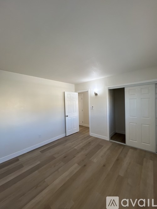 Source URL: https://prod-avail.s3.amazonaws.com/public_images/41513144/listing/DJI_20251020_154347_494.jpeg