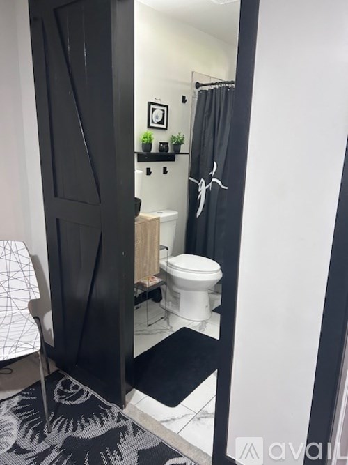 Source URL: https://prod-avail.s3.amazonaws.com/public_images/41508611/listing/IMG_6340.jpeg