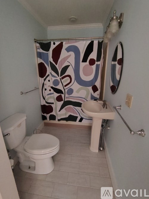 Source URL: https://prod-avail.s3.amazonaws.com/public_images/41503058/listing/1000000174.jpg