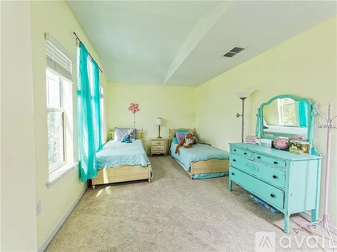 Source URL: https://prod-avail.s3.amazonaws.com/public_images/41503011/listing/15.jpg