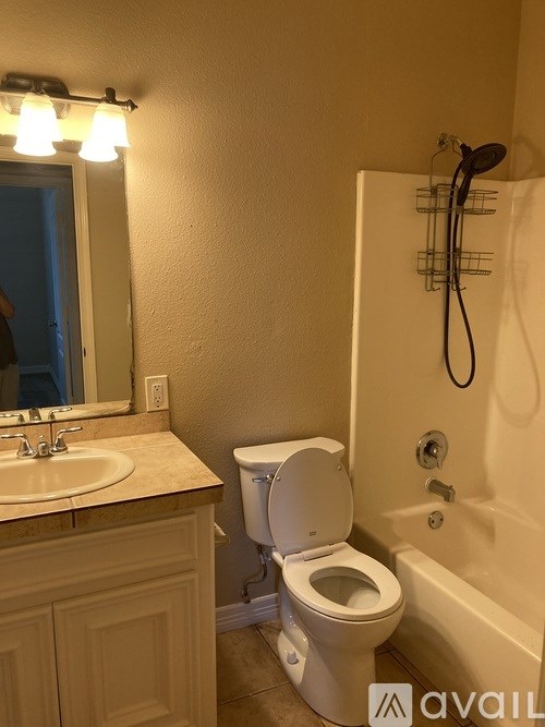 Source URL: https://prod-avail.s3.amazonaws.com/public_images/41502534/listing/IMG_0681.jpeg