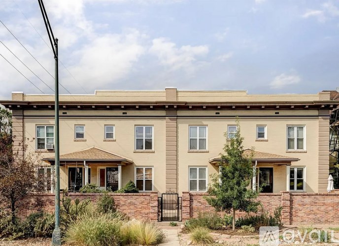 Source URL: https://prod-avail.s3.amazonaws.com/public_images/41508528/listing/1_Front_of_House.PNG