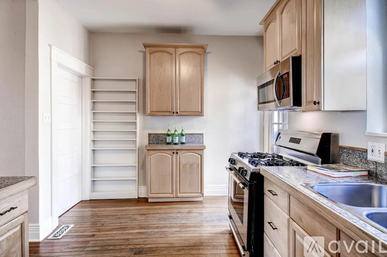 Source URL: https://prod-avail.s3.amazonaws.com/public_images/41508539/listing/15_Kitchen_4.PNG