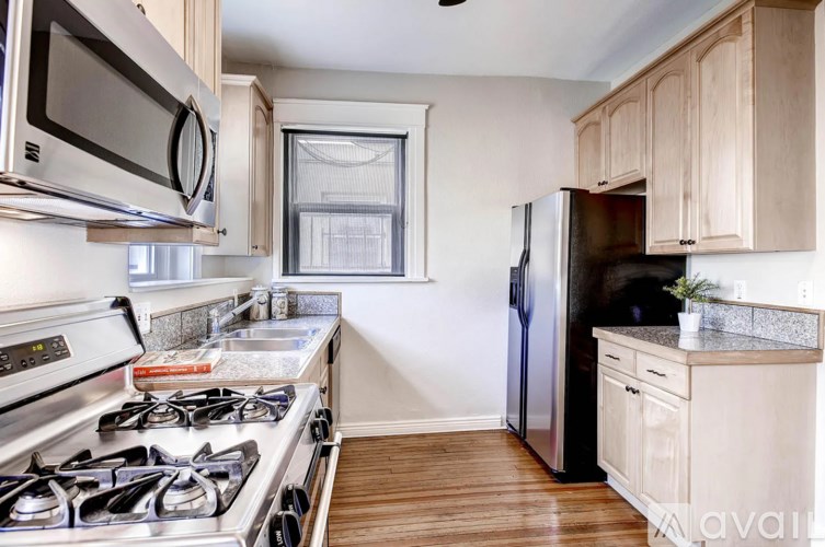 Source URL: https://prod-avail.s3.amazonaws.com/public_images/41508569/listing/14_Kitchen.PNG