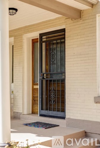 Source URL: https://prod-avail.s3.amazonaws.com/public_images/41508527/listing/4_Front_door_entry_and_porch.PNG