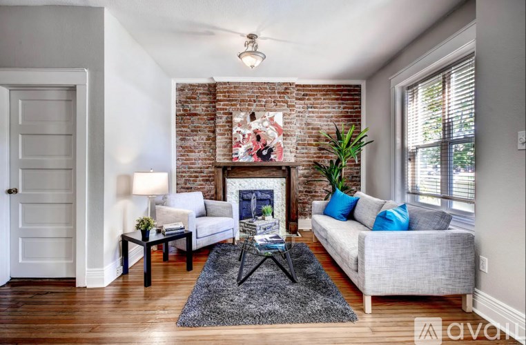 Source URL: https://prod-avail.s3.amazonaws.com/public_images/41508535/listing/5_Living_Room.PNG