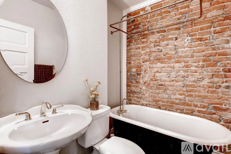 Source URL: https://prod-avail.s3.amazonaws.com/public_images/41508534/listing/9_Main_floor_bathroom.PNG