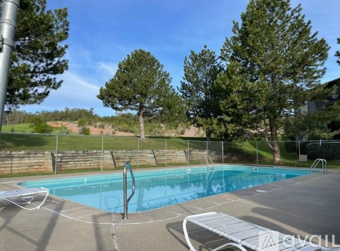 Source URL: https://prod-avail.s3.amazonaws.com/public_images/41501676/listing/IMG_0019.jpeg