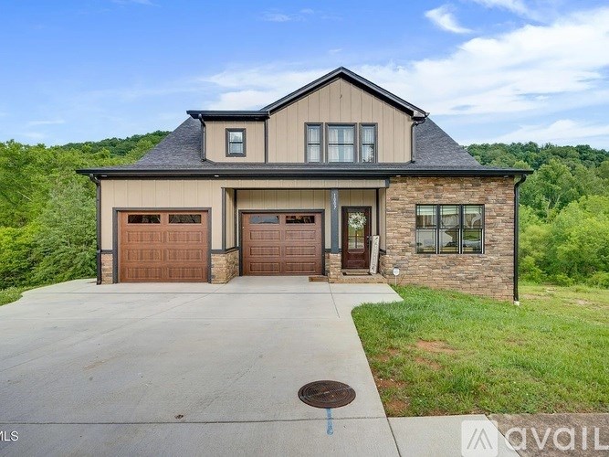 Source URL: https://prod-avail.s3.amazonaws.com/public_images/41507429/listing/Shady_1.jpg