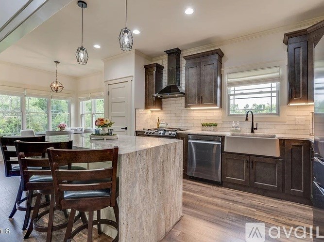 Source URL: https://prod-avail.s3.amazonaws.com/public_images/41507731/listing/Shady_10.jpg