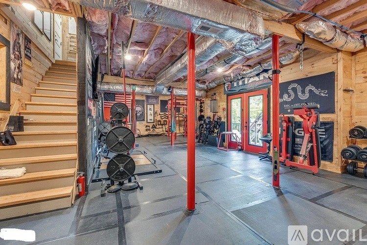 Source URL: https://prod-avail.s3.amazonaws.com/public_images/41508091/listing/Shady_23.jpg