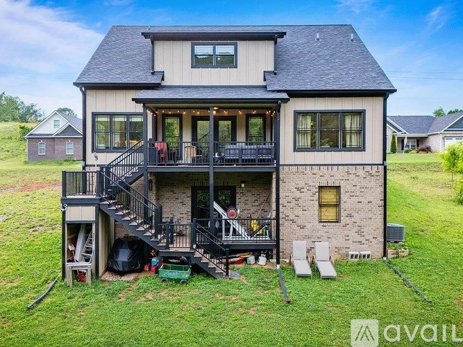 Source URL: https://prod-avail.s3.amazonaws.com/public_images/41507552/listing/Shady_4.jpg