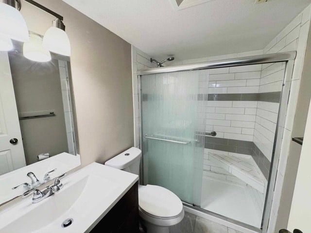 5075 Bridlewood Drive - Lower 2 Beds House for Rent - Photo Gallery 6