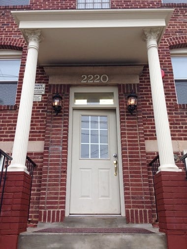 3800 South Capitol St 1-3 Beds Apartment for Rent Photo Gallery 1