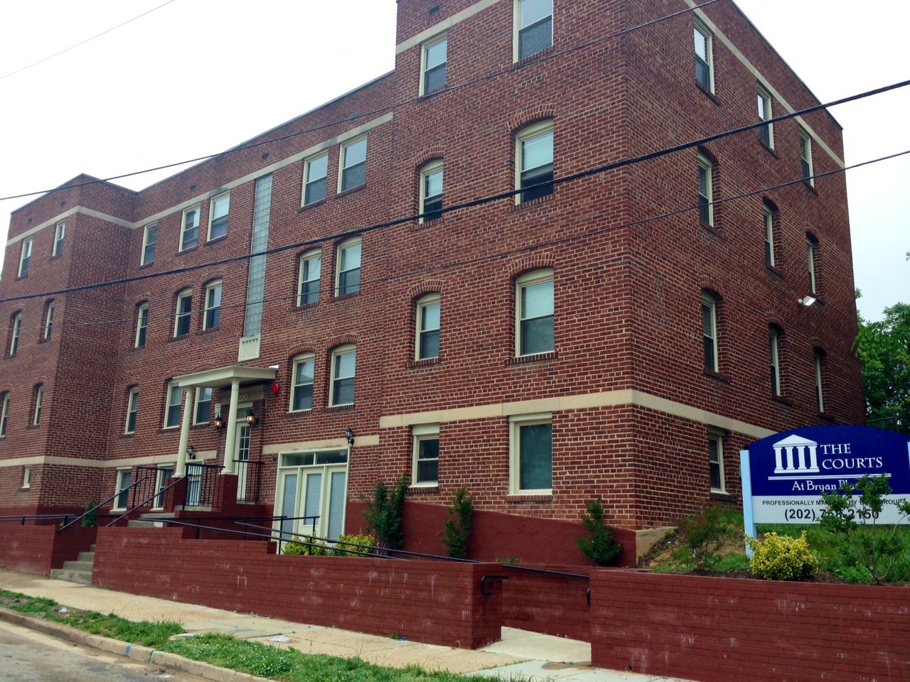 The Courts Apartments, 3800 South Capitol St, Washington, DC RentCafe