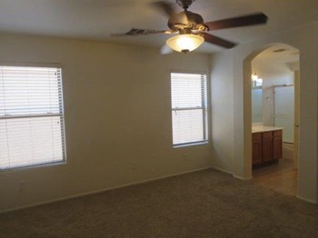 42431 W Colby Dr 3 Beds House for Rent - Photo Gallery 11
