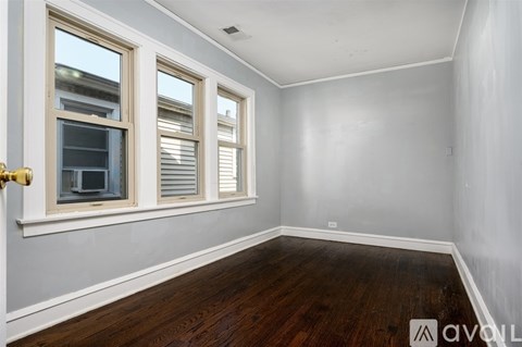 Source URL: https://prod-avail.s3.amazonaws.com/public_images/30005311/listing/09-bedroom.jpg