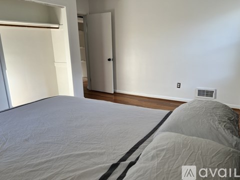 Source URL: https://prod-avail.s3.amazonaws.com/public_images/41519964/listing/3047_O_Street_SE_7.1_Bedroom_3.JPG