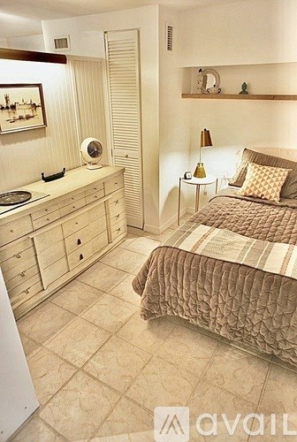 Source URL: https://prod-avail.s3.amazonaws.com/public_images/30412315/listing/E769E54B-7822-48CC-A398-73D850A8C248_1_105_c.jpeg