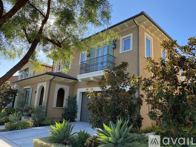 Source URL: https://prod-avail.s3.amazonaws.com/public_images/31405625/listing/IMG_1400.JPG