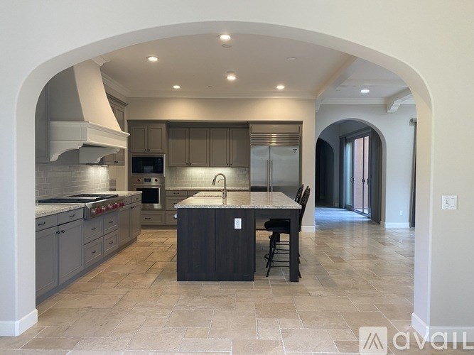 Source URL: https://prod-avail.s3.amazonaws.com/public_images/31405638/listing/IMG_1592.JPG