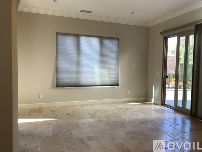 Source URL: https://prod-avail.s3.amazonaws.com/public_images/31405643/listing/IMG_1589.JPG