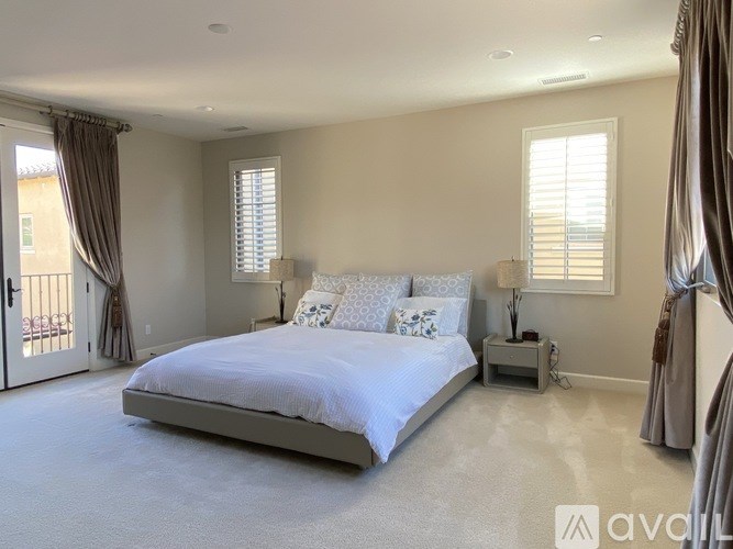 Source URL: https://prod-avail.s3.amazonaws.com/public_images/31405661/listing/IMG_1500.JPG