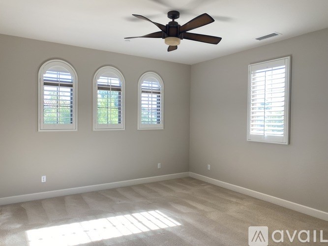 Source URL: https://prod-avail.s3.amazonaws.com/public_images/31405670/listing/IMG_1513.JPG