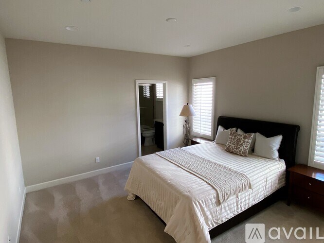 Source URL: https://prod-avail.s3.amazonaws.com/public_images/31405676/listing/IMG_1533A.jpg