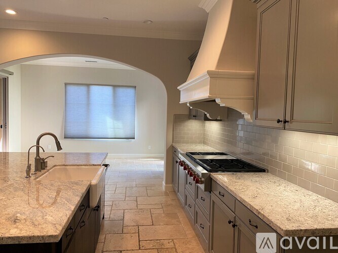 Source URL: https://prod-avail.s3.amazonaws.com/public_images/31405633/listing/IMG_1584.JPG