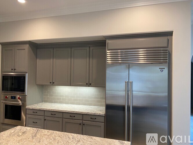 Source URL: https://prod-avail.s3.amazonaws.com/public_images/31405632/listing/IMG_1580.JPG