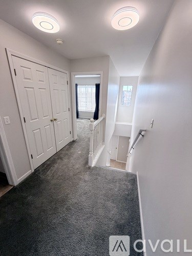 Source URL: https://prod-avail.s3.amazonaws.com/public_images/41519625/listing/43A2223B-CF84-4261-AEAF-DB1B7EDC589A.jpeg